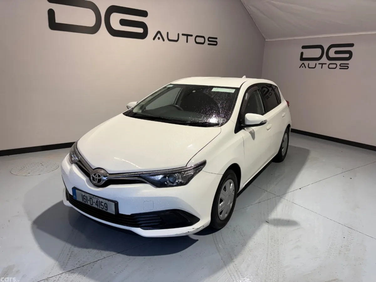 Toyota Auris Van, Diesel, 2016, White