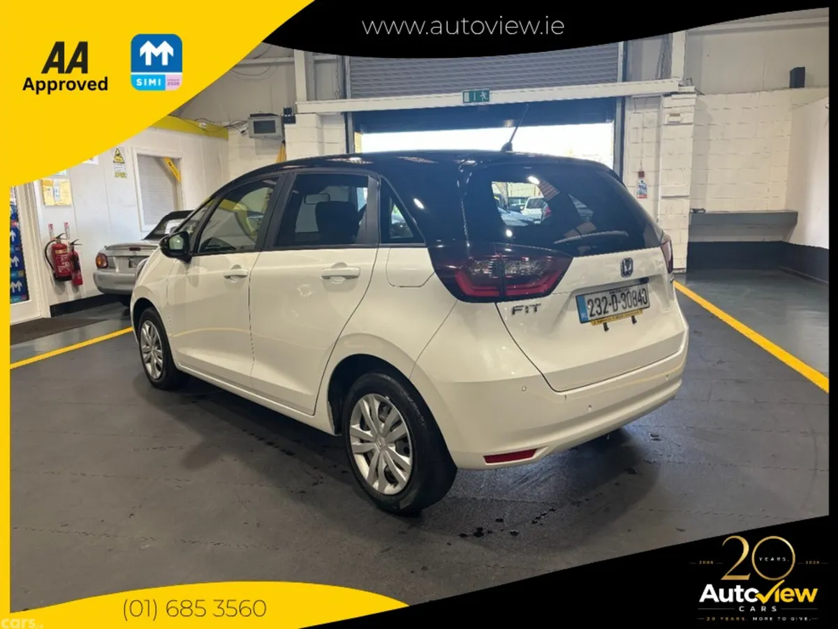Honda Fit Hatchback, Petrol, 2023, White