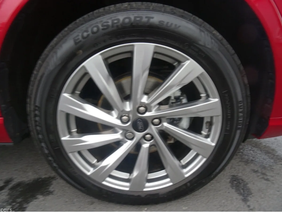 Ford Kuga MPV, Petrol Plug-in Hybrid, 2023, Red
