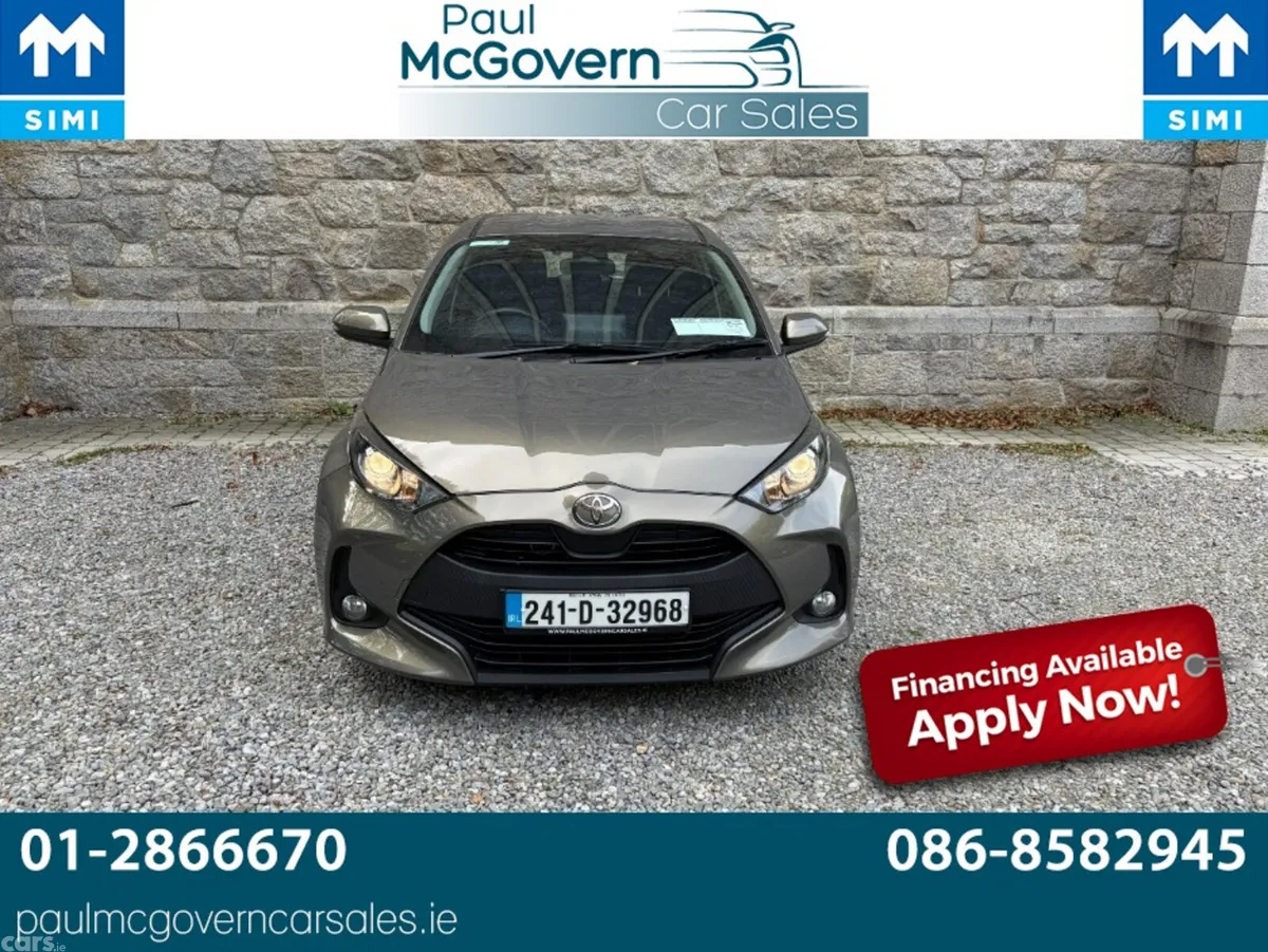 Toyota Yaris Hatchback, Petrol, 2024, Green