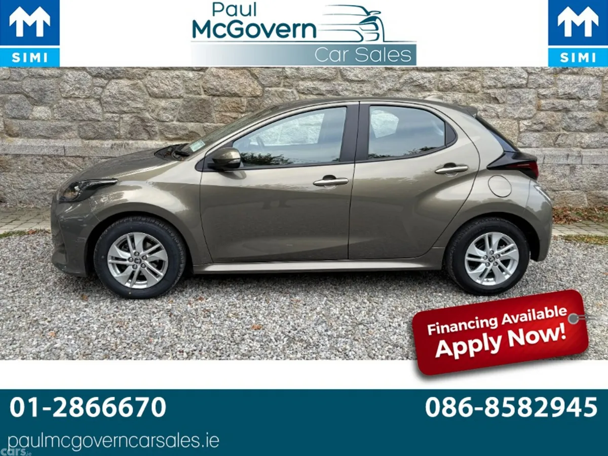 Toyota Yaris Hatchback, Petrol, 2024, Green