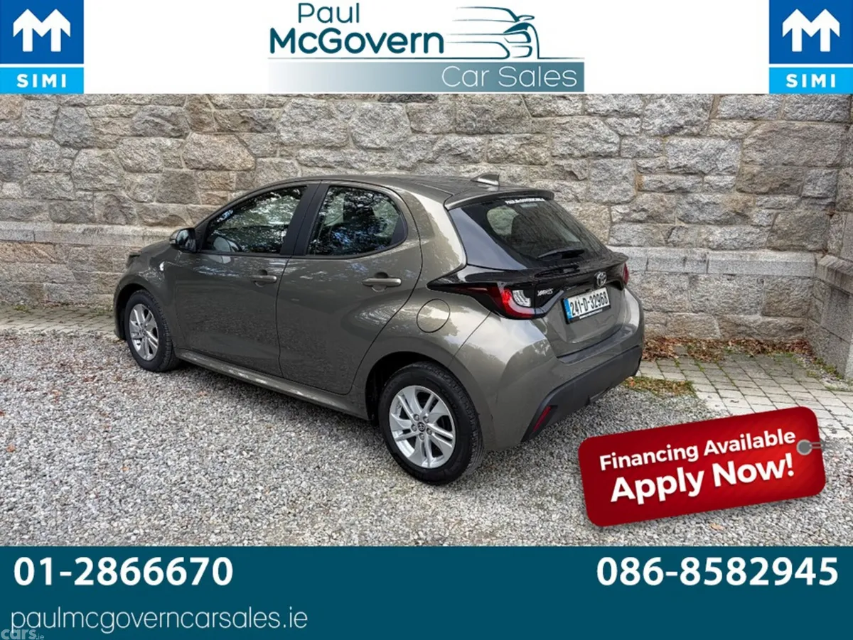 Toyota Yaris Hatchback, Petrol, 2024, Green