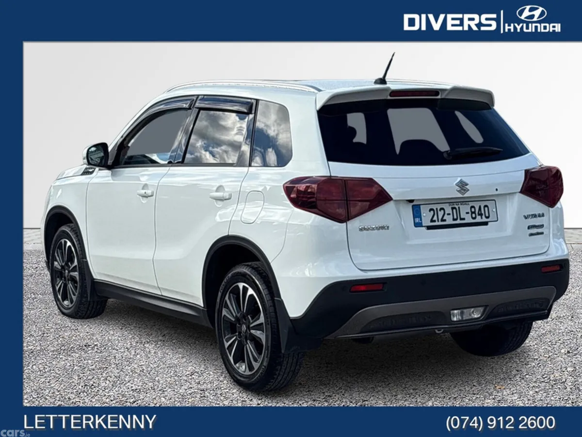 Suzuki Vitara Hatchback, Petrol, 2021, White
