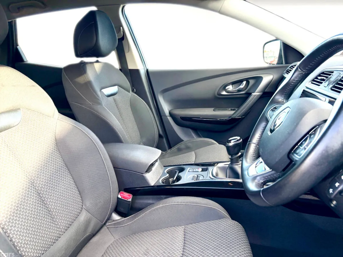 Renault Kadjar SUV, Diesel, 2017, Black