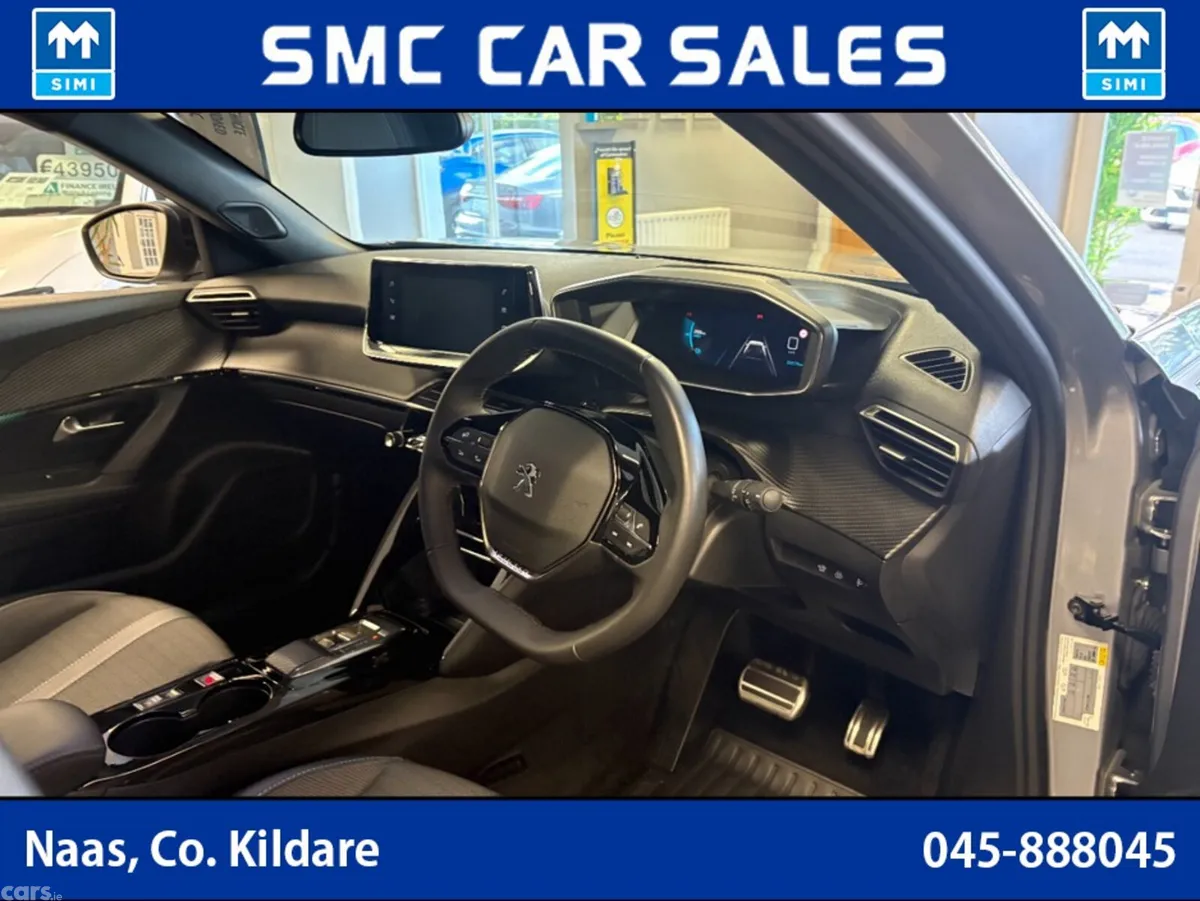 Peugeot 2008 MPV, Electric, 2023, Grey