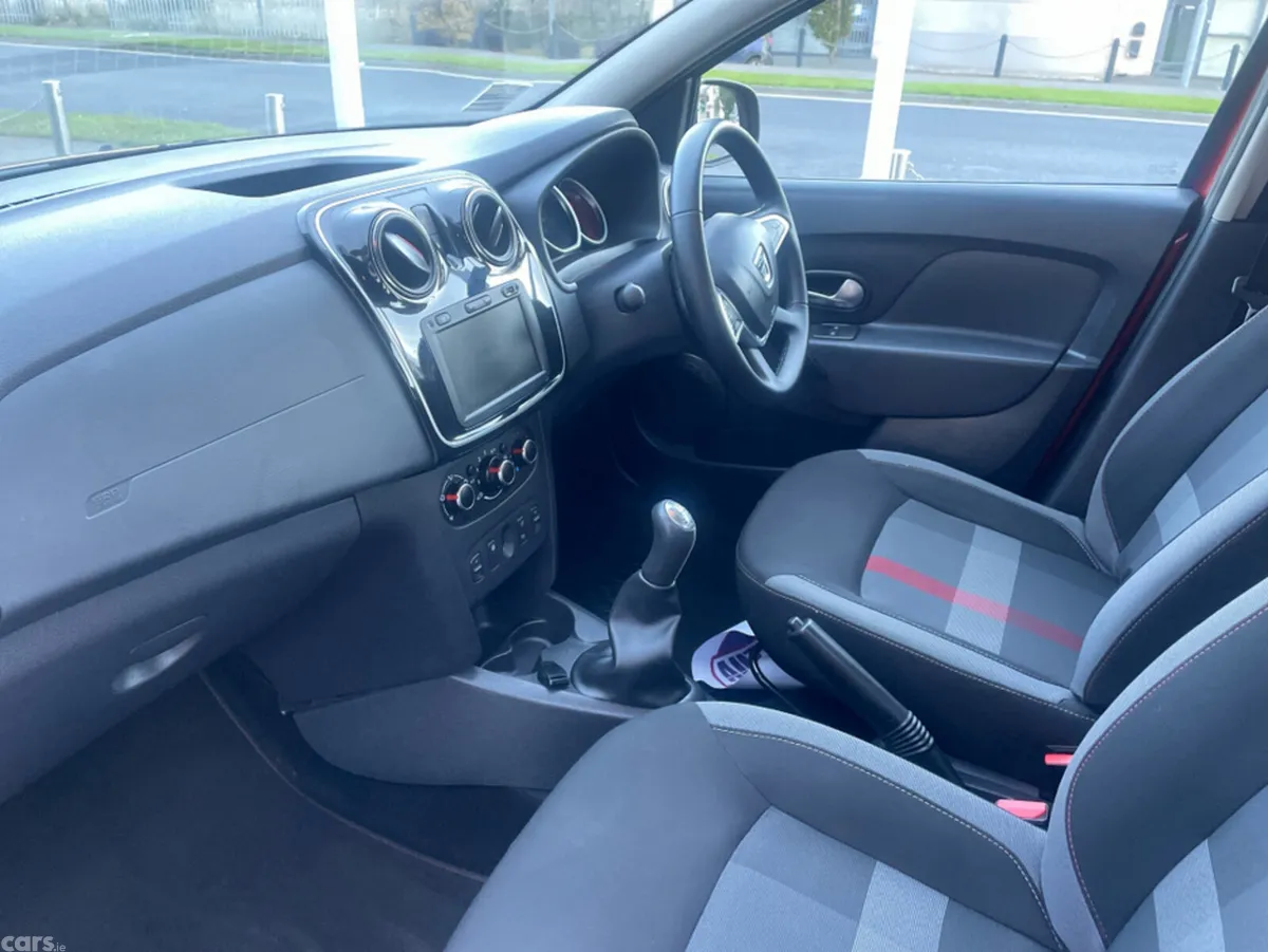 Dacia Sandero Hatchback, Petrol, 2020, Red