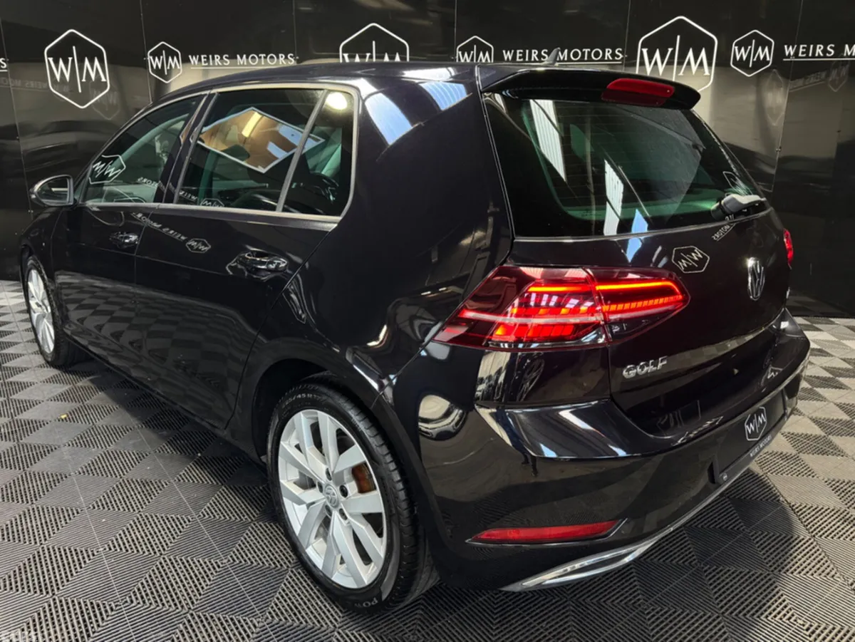 Volkswagen Golf Hatchback, Petrol, 2017, Black
