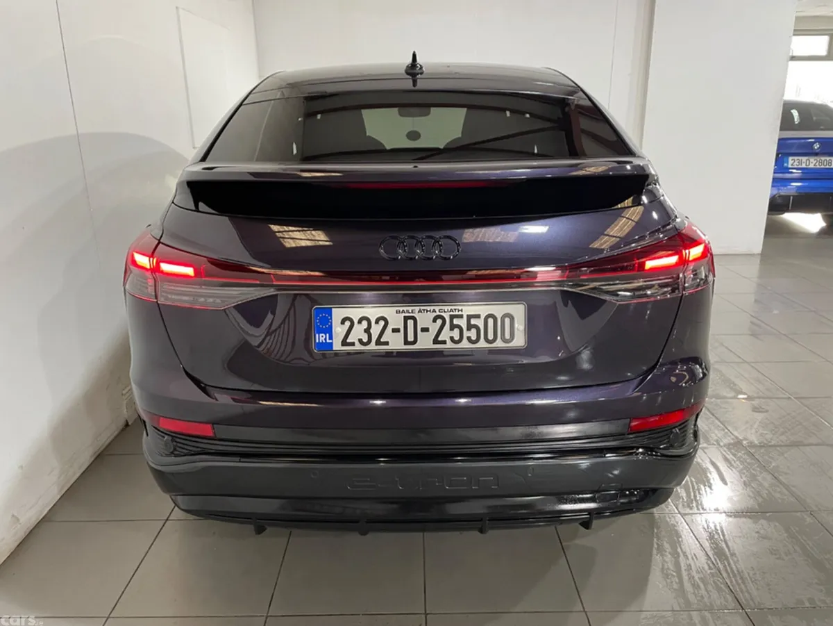 Audi Q4 e-tron Hatchback, Electric, 2023, Purple