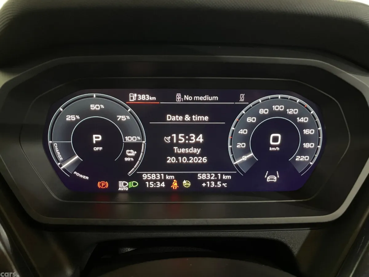 Audi Q4 e-tron Hatchback, Electric, 2023, Purple