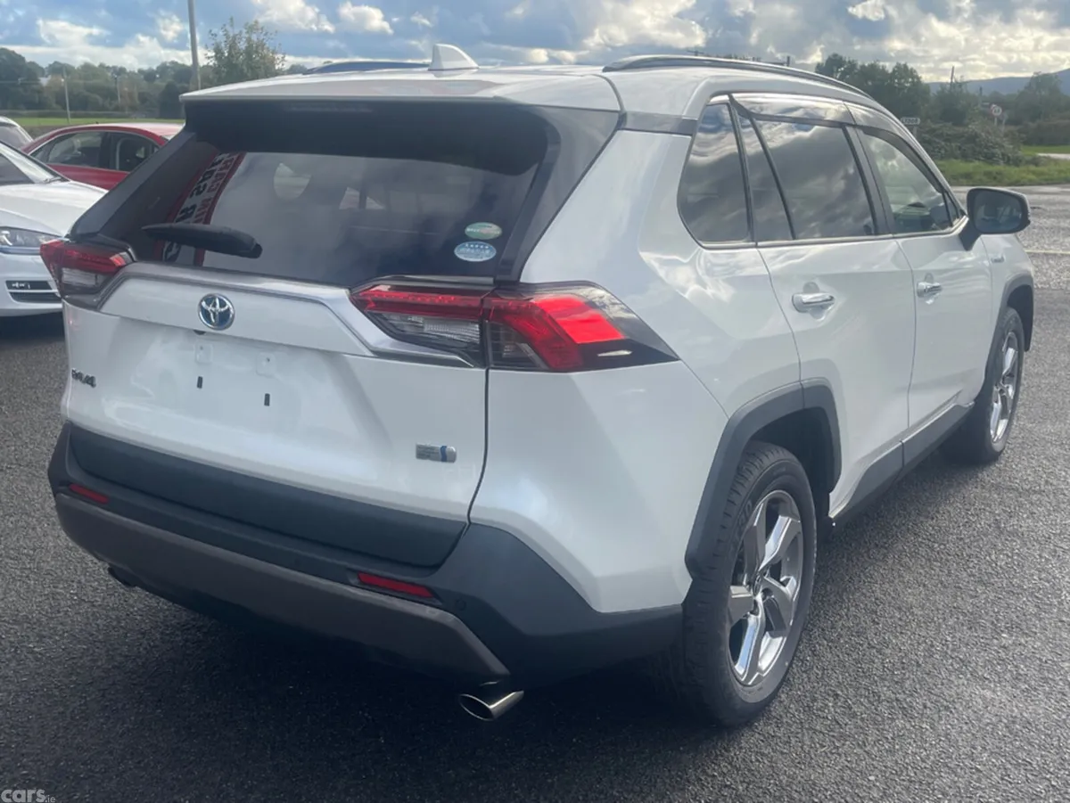 Toyota RAV4 Hatchback, Petrol Hybrid, 2020, White