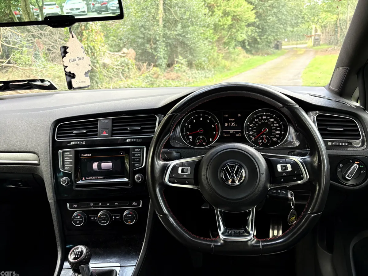 Volkswagen Golf Hatchback, Petrol, 2014, Black