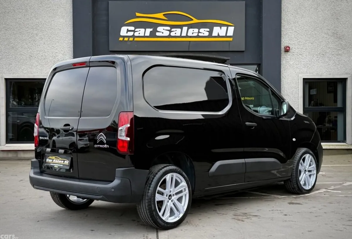 Citroen Berlingo MPV, Diesel, 2023, Black