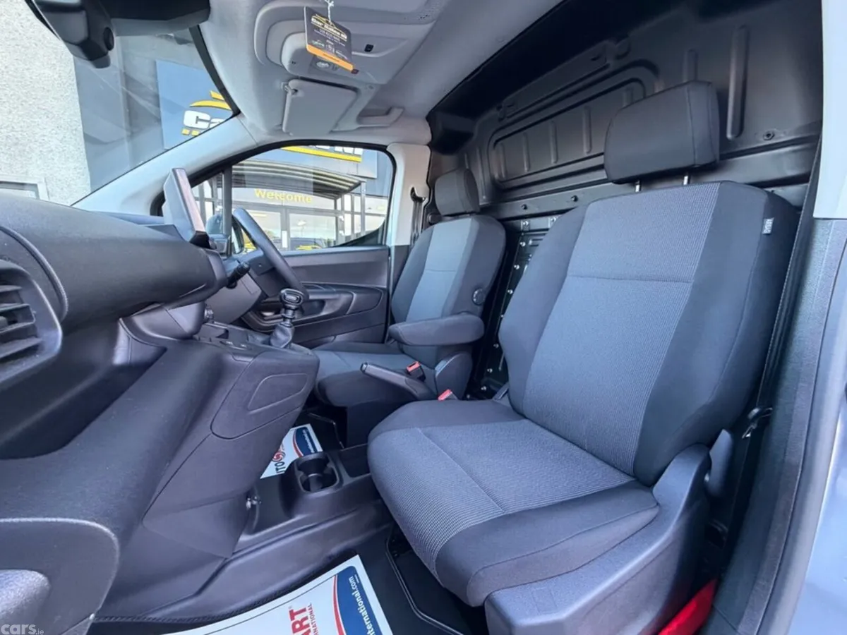 Citroen Berlingo Van, Diesel, 2024, Grey