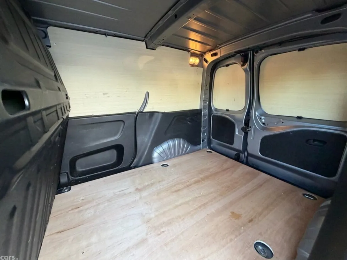 Citroen Berlingo Van, Diesel, 2024, Grey