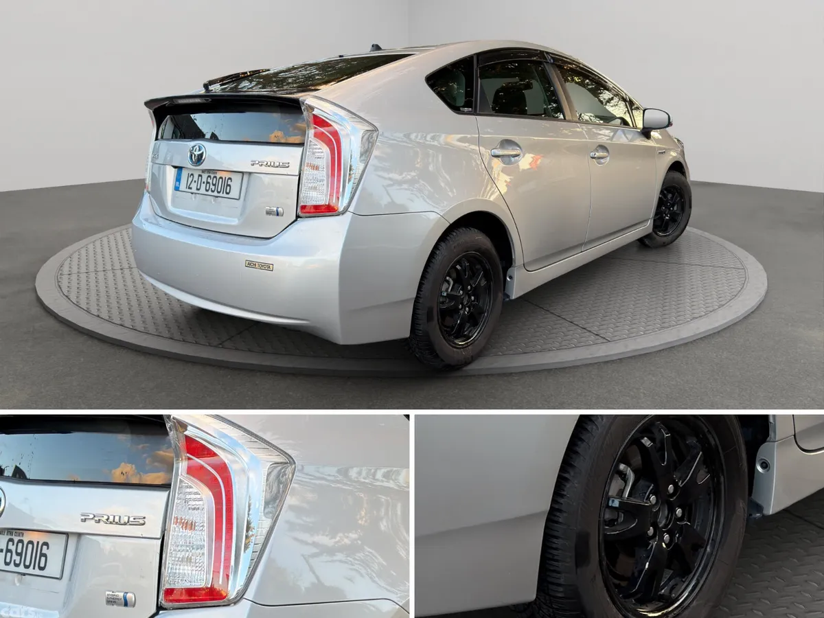 Toyota Prius Hatchback, Petrol Hybrid, 2012, Silver