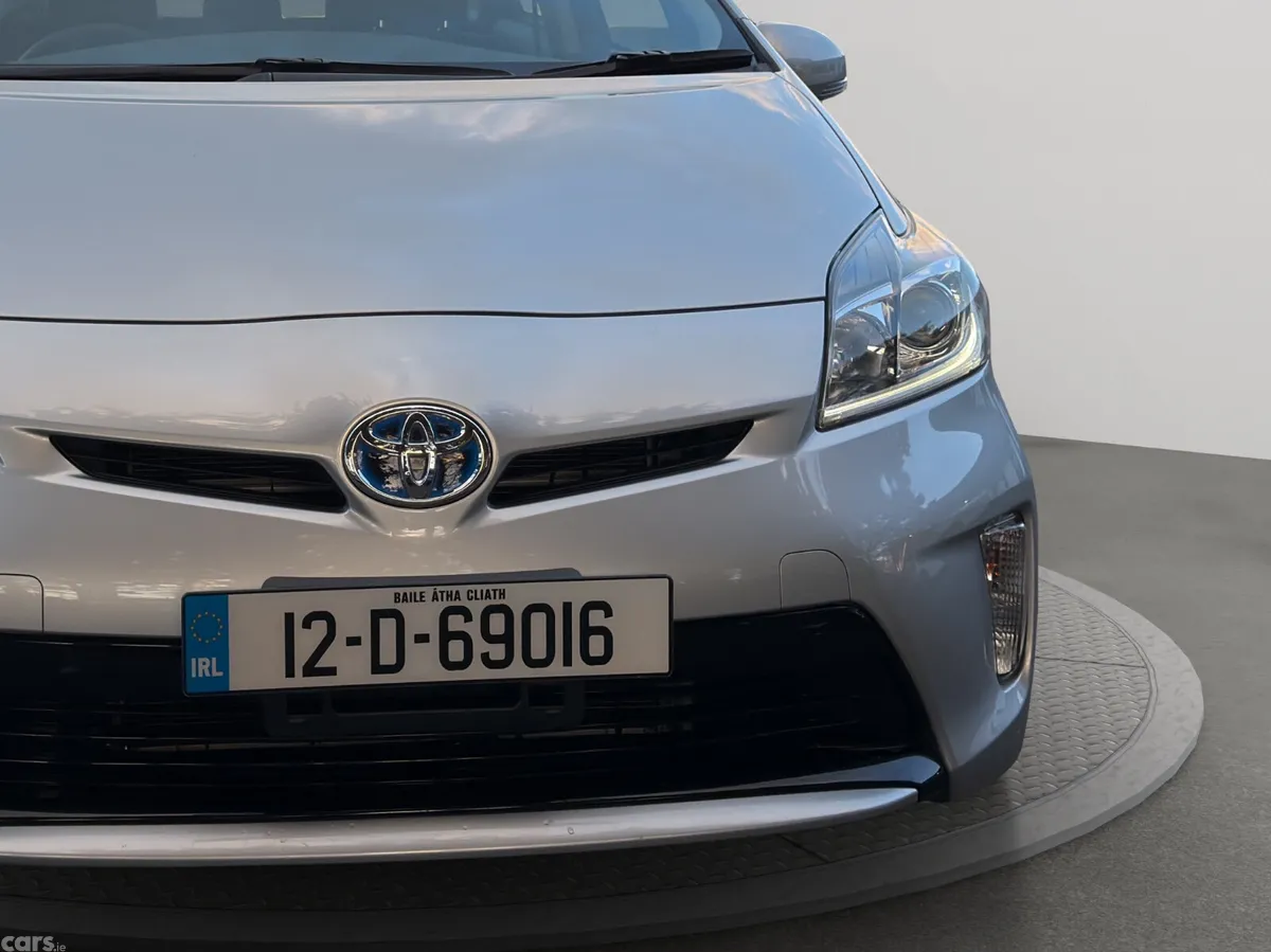 Toyota Prius Hatchback, Petrol Hybrid, 2012, Silver
