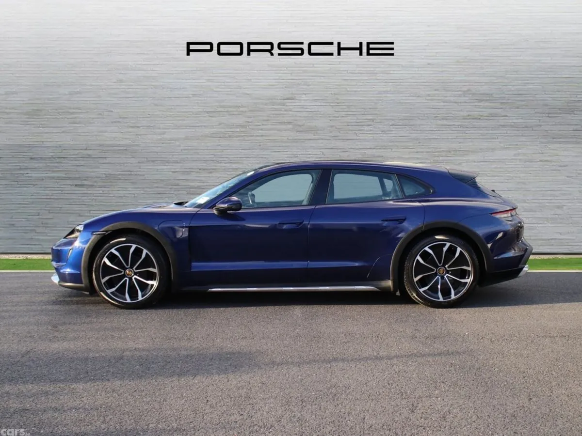 Porsche Taycan Estate, Electric, 2023, Blue