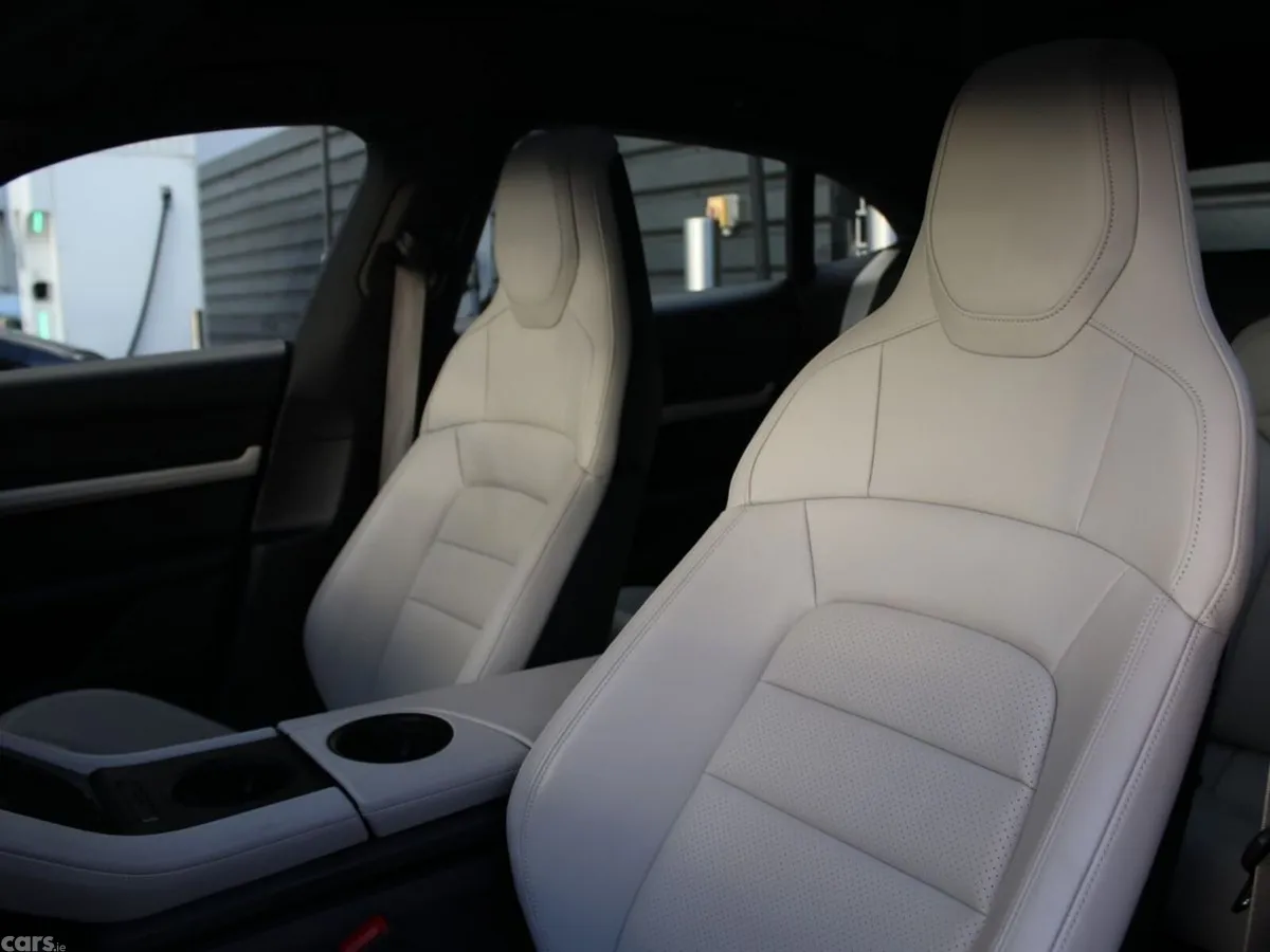 Porsche Taycan Estate, Electric, 2023, Blue