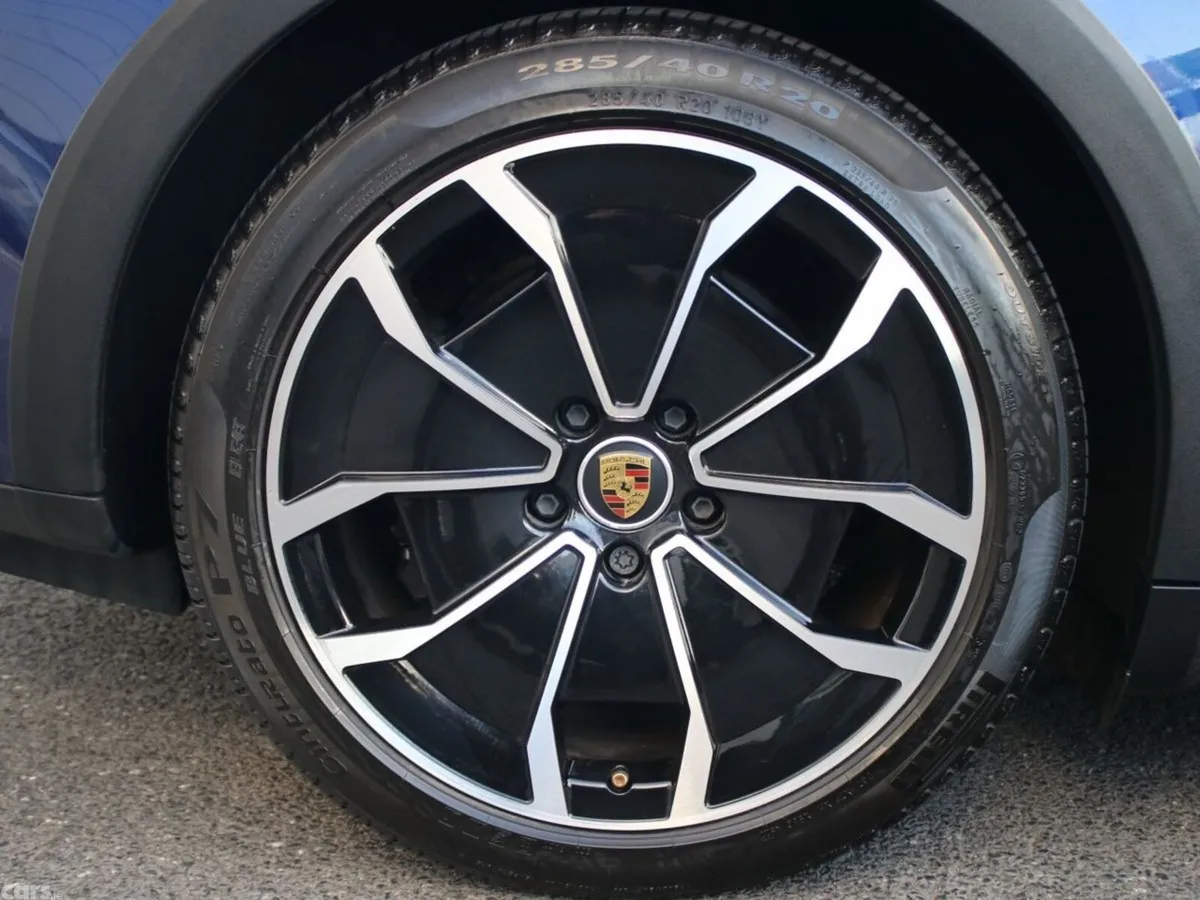 Porsche Taycan Estate, Electric, 2023, Blue