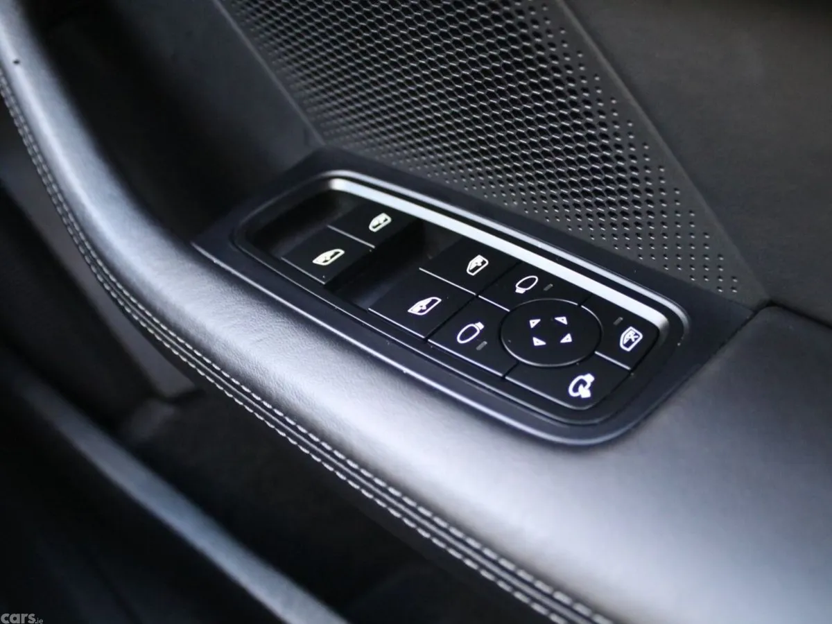 Porsche Taycan Estate, Electric, 2023, Blue