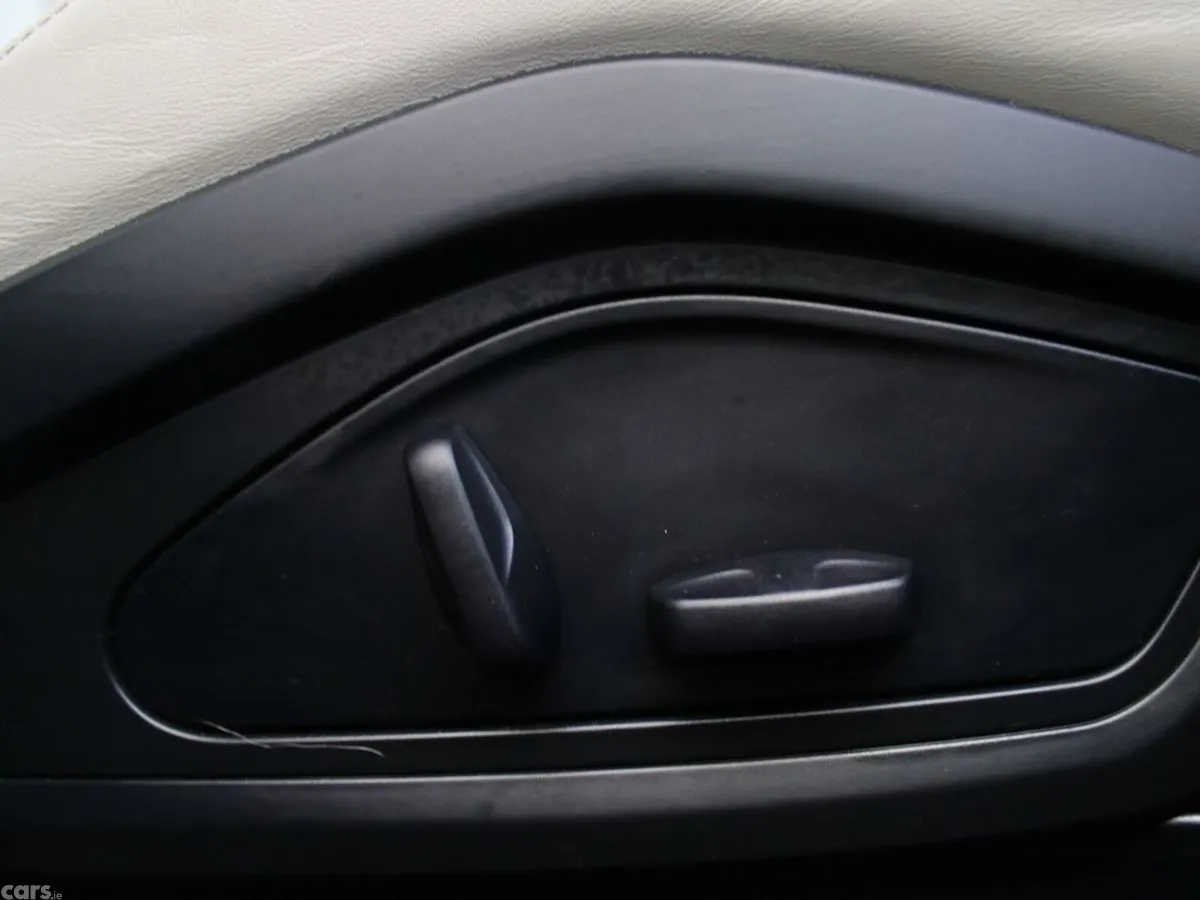 Porsche Taycan Estate, Electric, 2023, Blue
