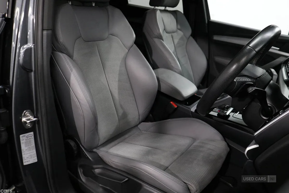 Audi Q5 SUV, Diesel, 2023, Grey