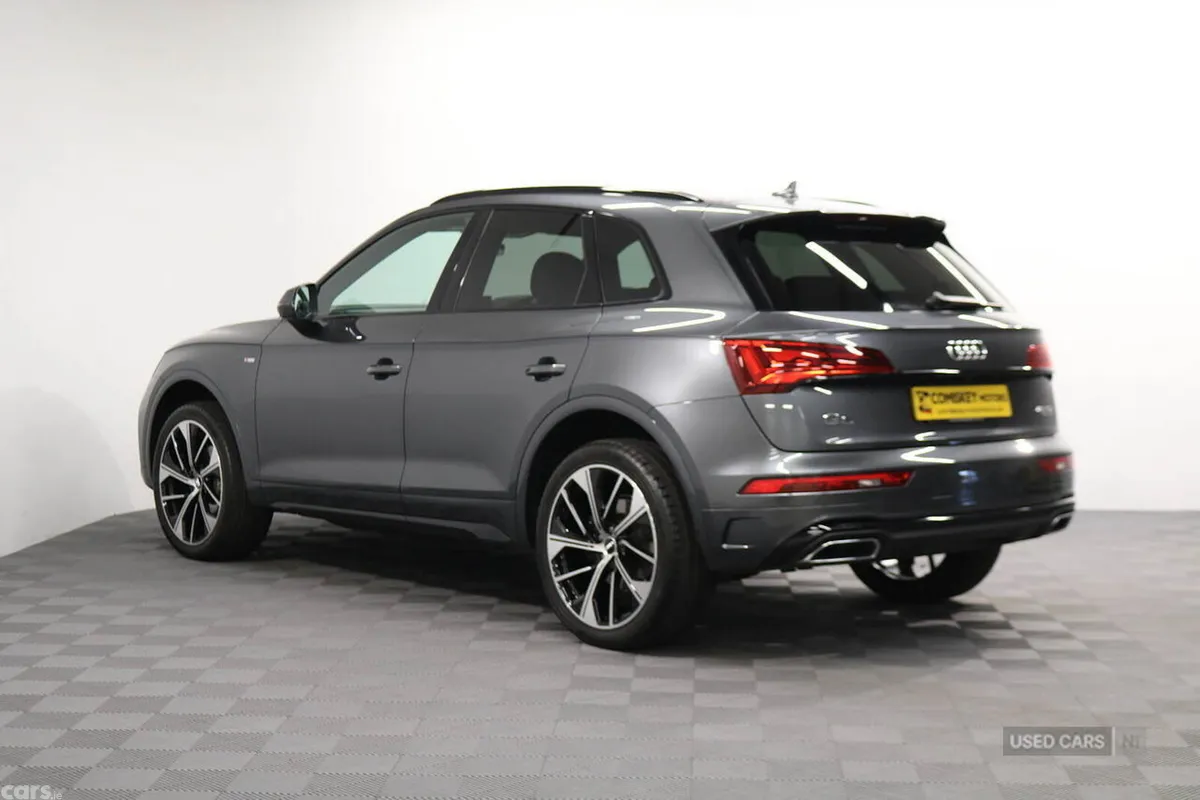 Audi Q5 SUV, Diesel, 2023, Grey