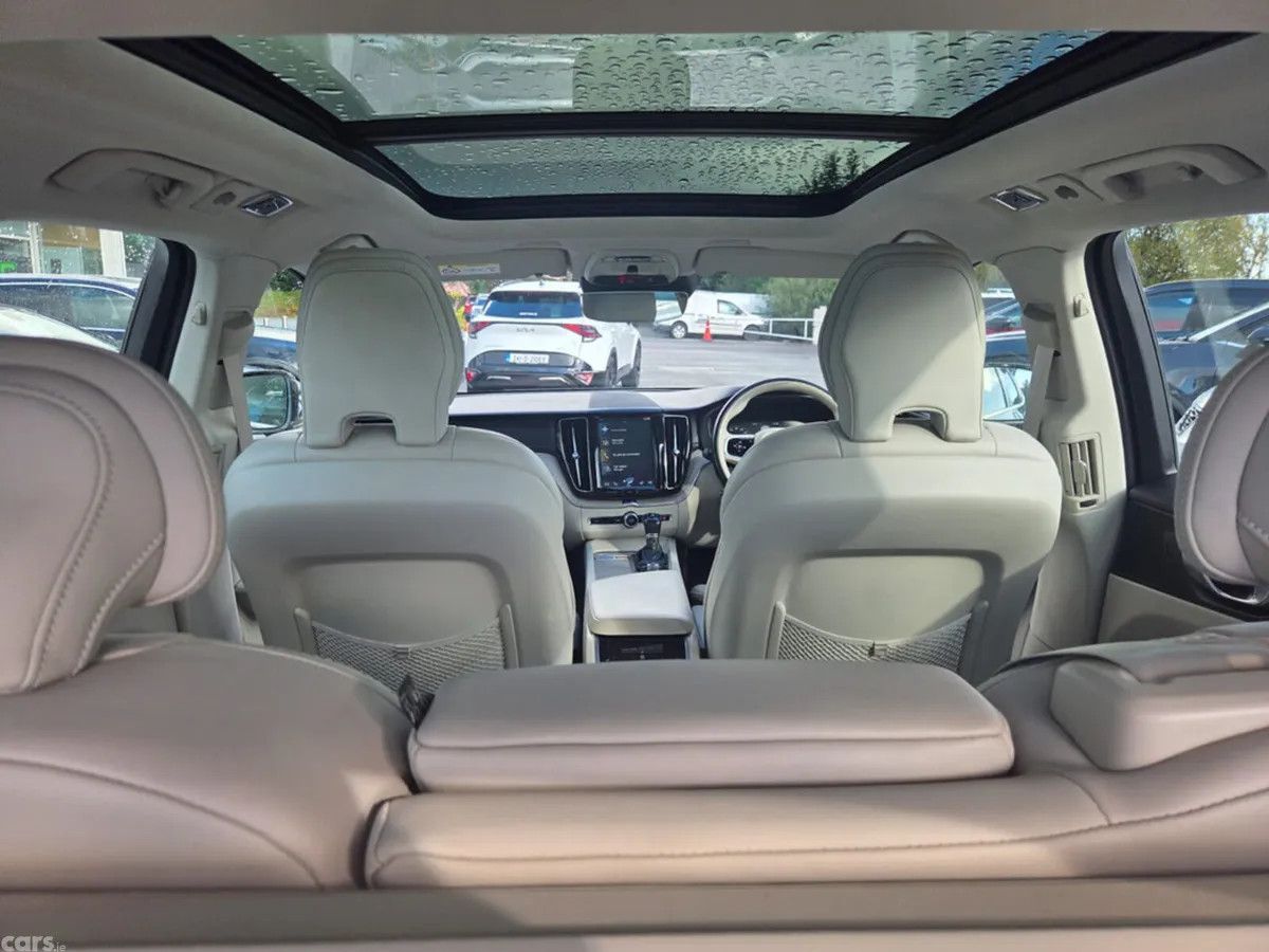 Volvo XC60 Estate, Diesel, 2020, Grey
