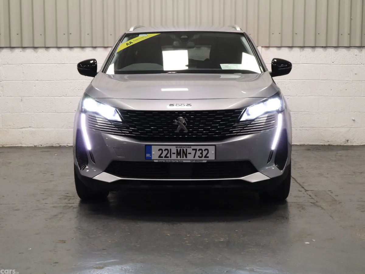 Peugeot 5008 MPV, Diesel, 2022, Grey