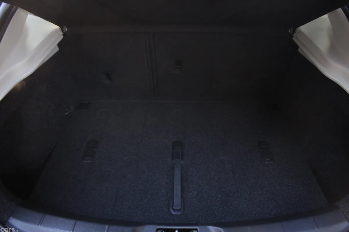 Volvo V40 Hatchback, Petrol, 2018, Grey