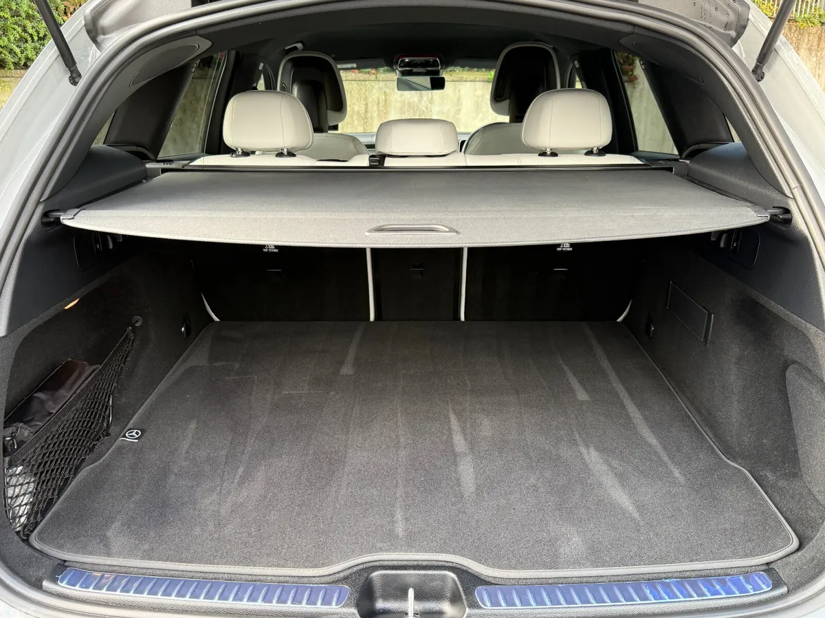 Mercedes-Benz GLC SUV, Diesel Hybrid, 2025, Grey
