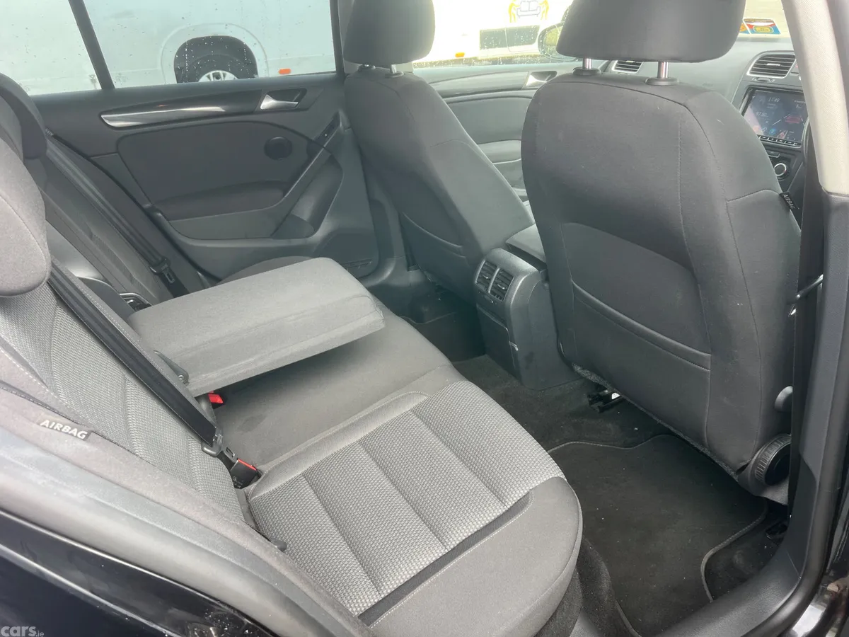 Volkswagen Golf Hatchback, Petrol, 2012, Black