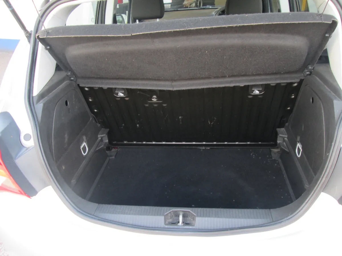 Opel Corsa Hatchback, Petrol, 2015, Blue