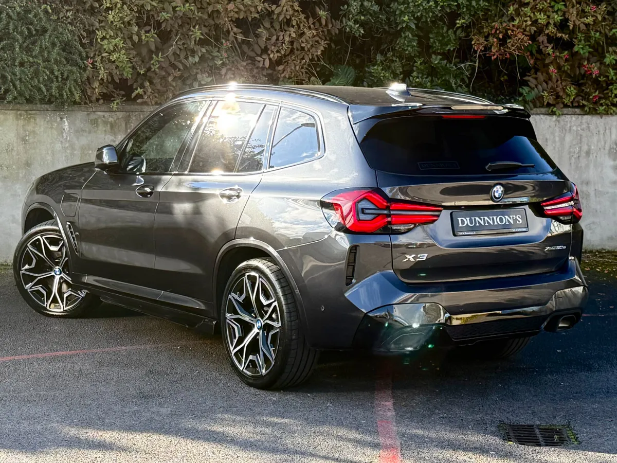BMW X3 SUV, Petrol Hybrid, 2023, Grey