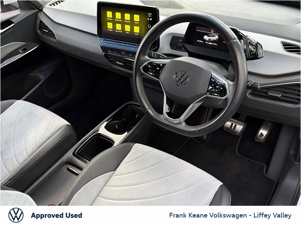 Volkswagen ID.3 Hatchback, Electric, 2023, White
