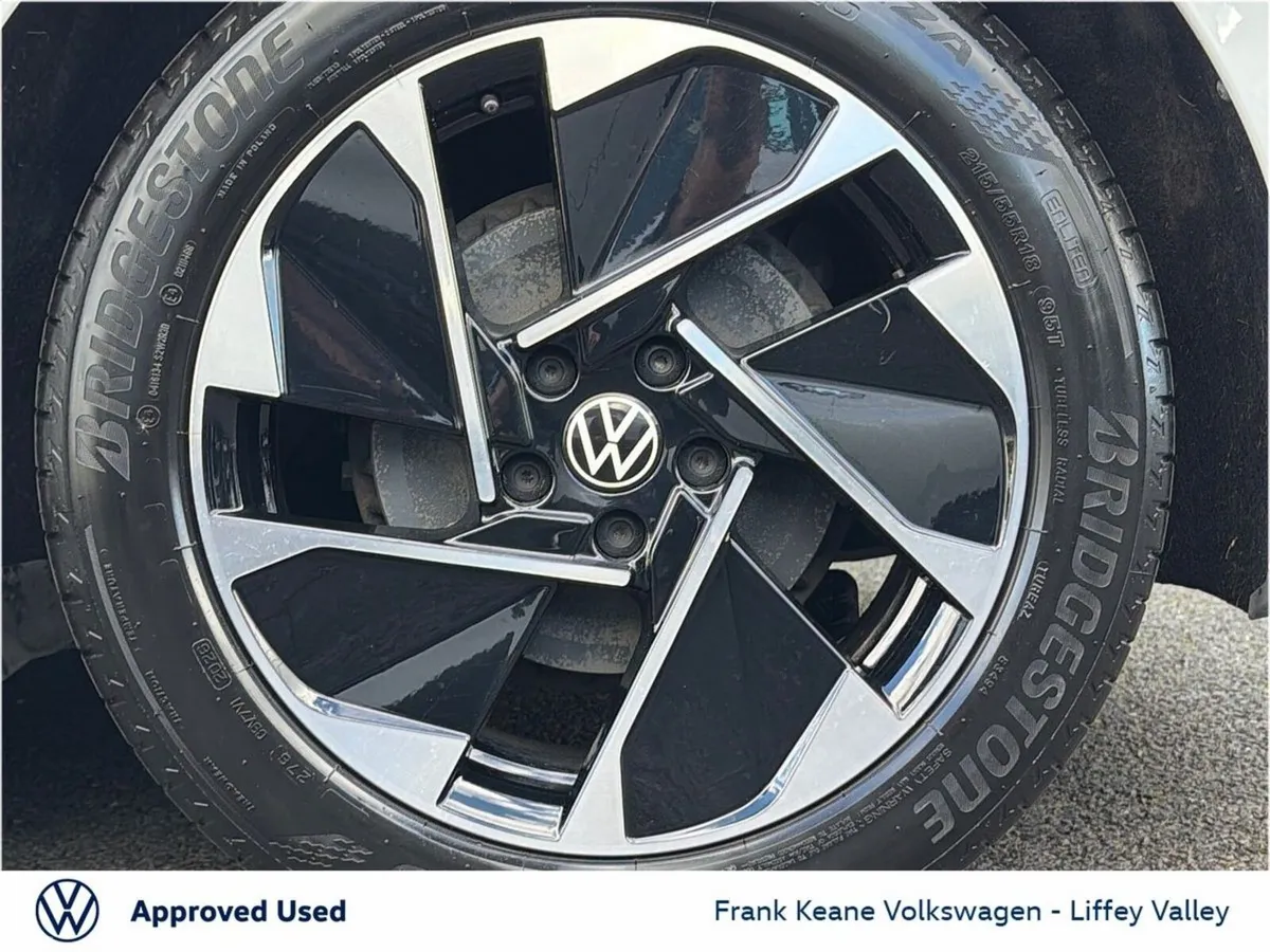 Volkswagen ID.3 Hatchback, Electric, 2023, White