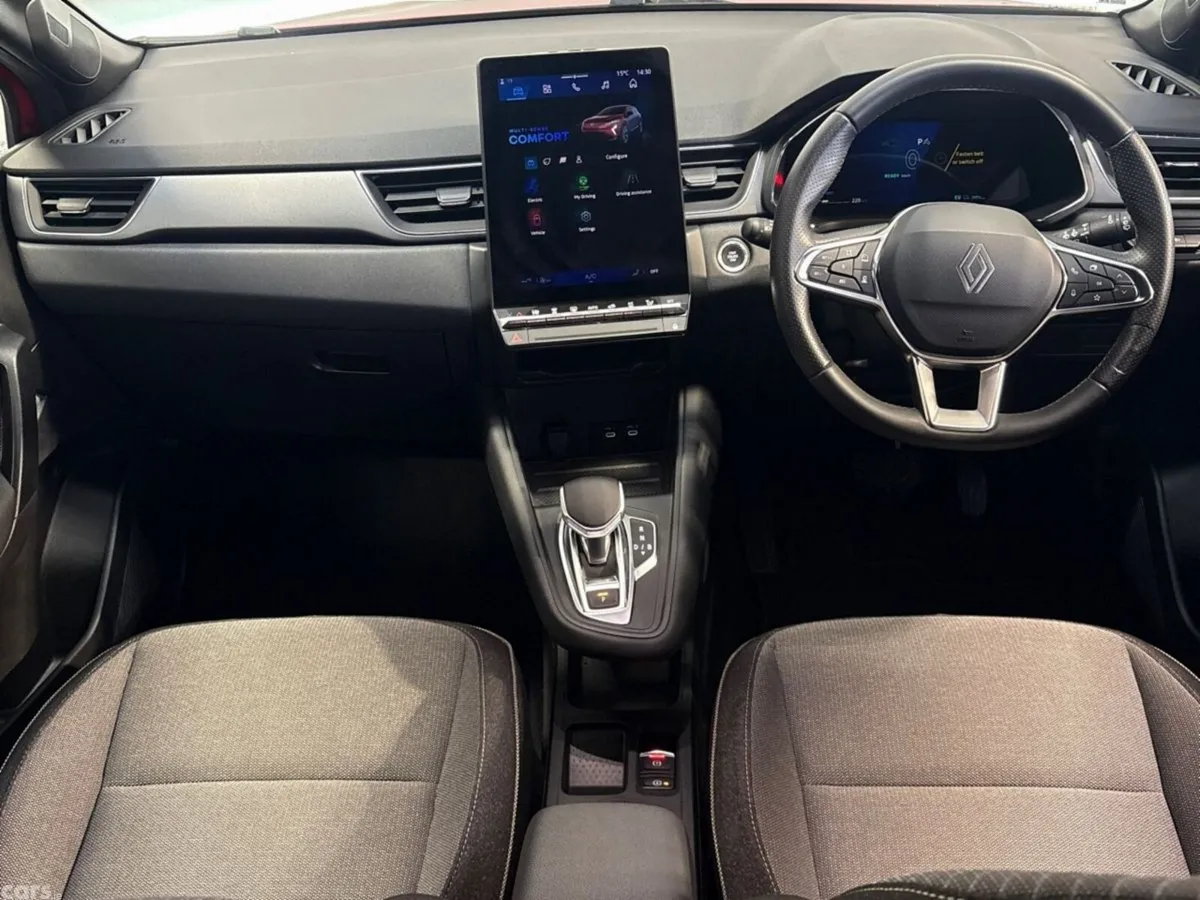 Renault Symbioz Hatchback, Petrol Hybrid, 2024, Red