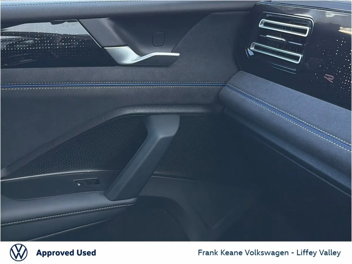 Volkswagen Tiguan SUV, Petrol Plug-in Hybrid, 2026, White