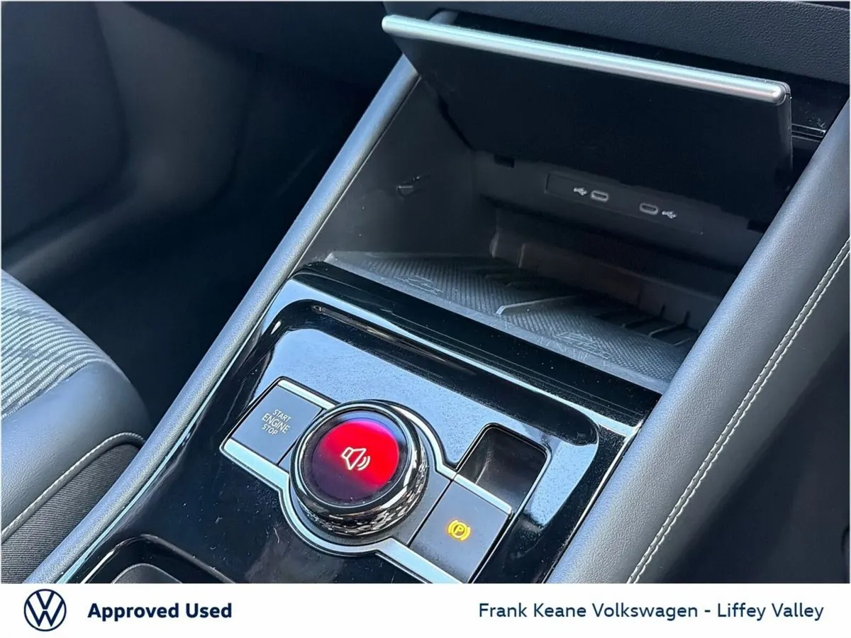 Volkswagen Tiguan SUV, Petrol Plug-in Hybrid, 2026, White