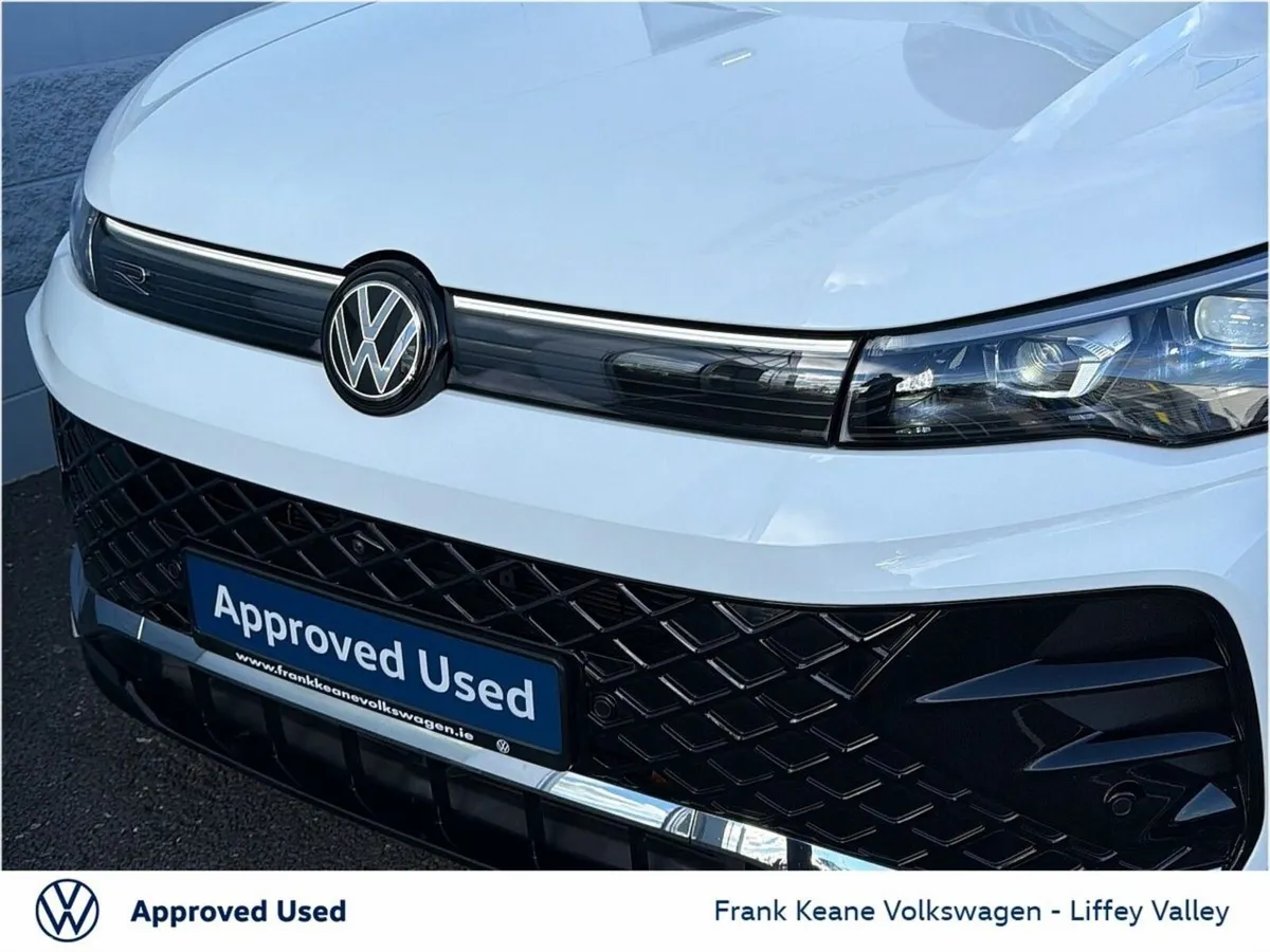 Volkswagen Tiguan SUV, Petrol Plug-in Hybrid, 2026, White