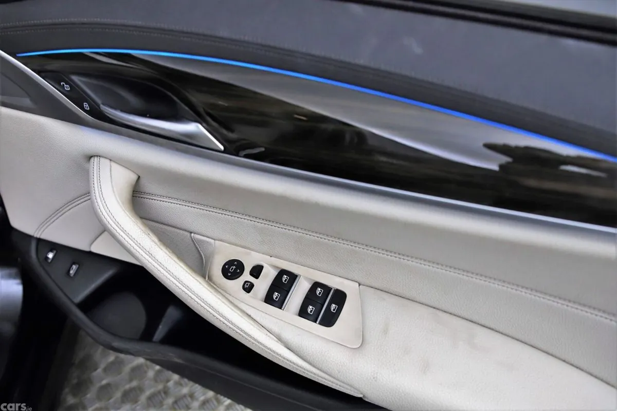 BMW 5-Series Saloon, Petrol Plug-in Hybrid, 2023, Black