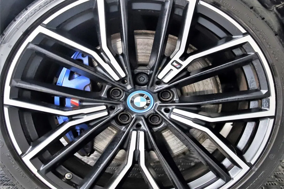 BMW 5-Series Saloon, Petrol Plug-in Hybrid, 2023, Black