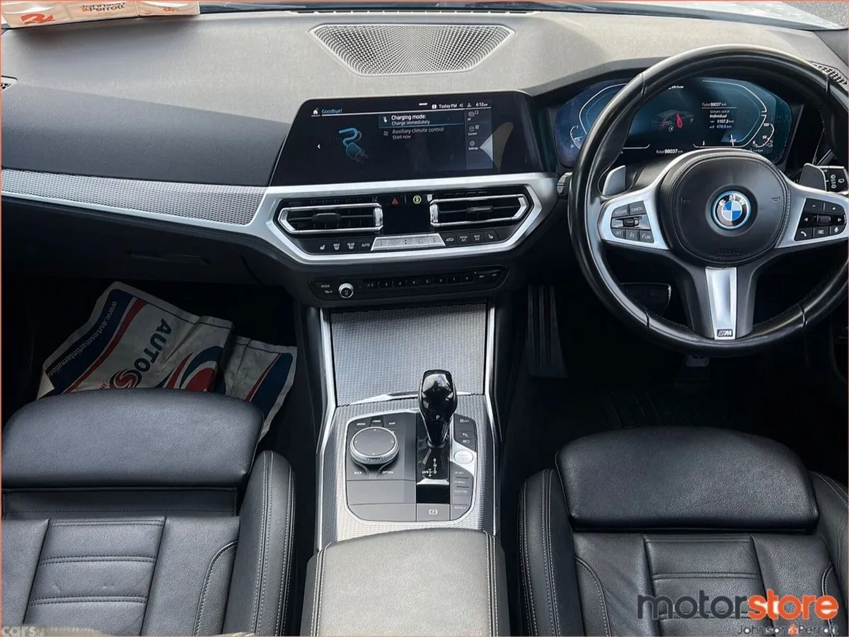 BMW 3-Series Estate, Petrol Plug-in Hybrid, 2022, White