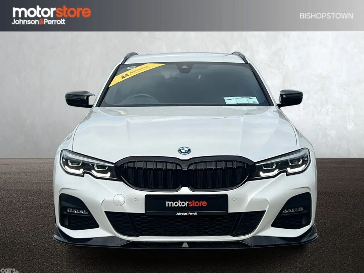 BMW 3-Series Estate, Petrol Plug-in Hybrid, 2022, White