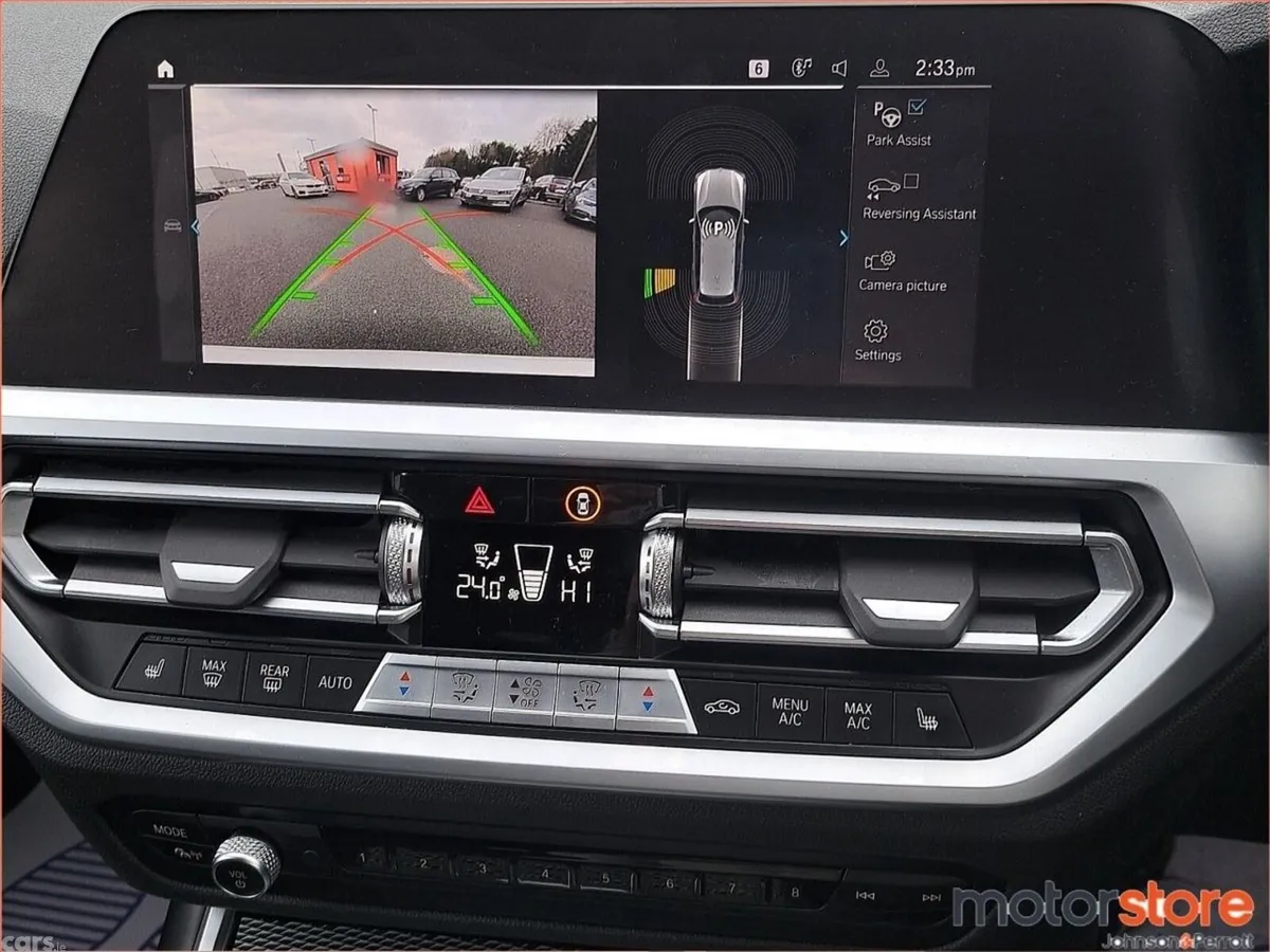 BMW 3-Series Estate, Petrol Plug-in Hybrid, 2022, White