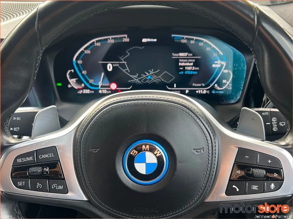 BMW 3-Series Estate, Petrol Plug-in Hybrid, 2022, White