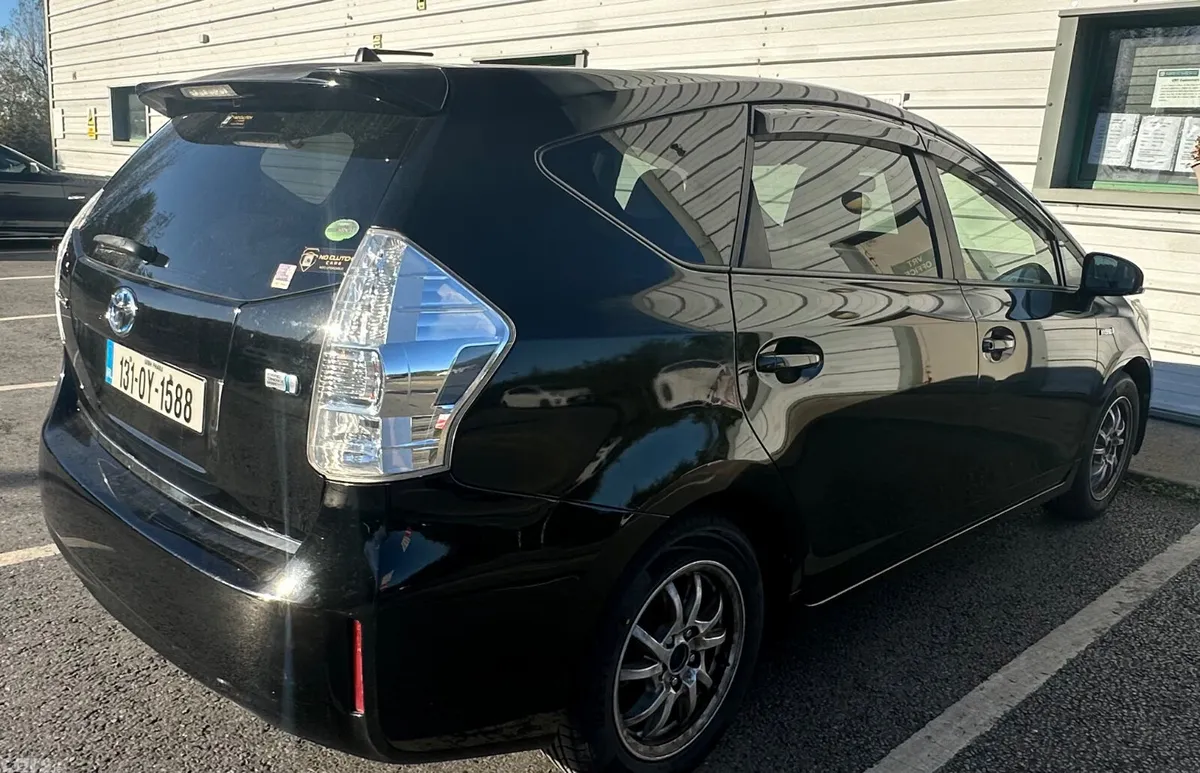 Toyota Prius MPV, Petrol Hybrid, 2013, Black