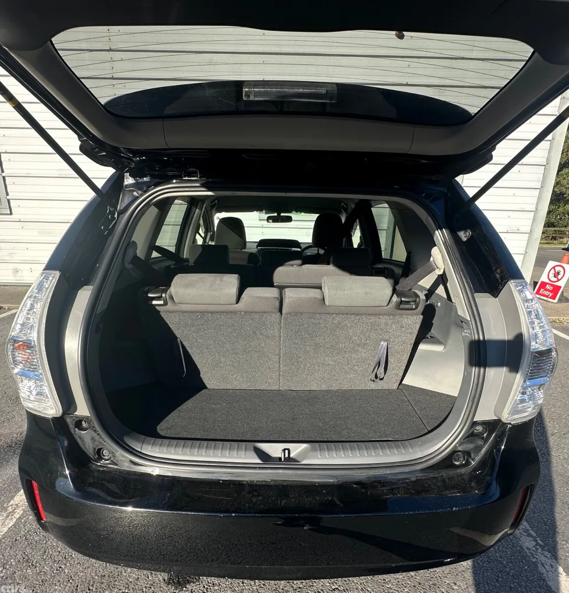 Toyota Prius MPV, Petrol Hybrid, 2013, Black