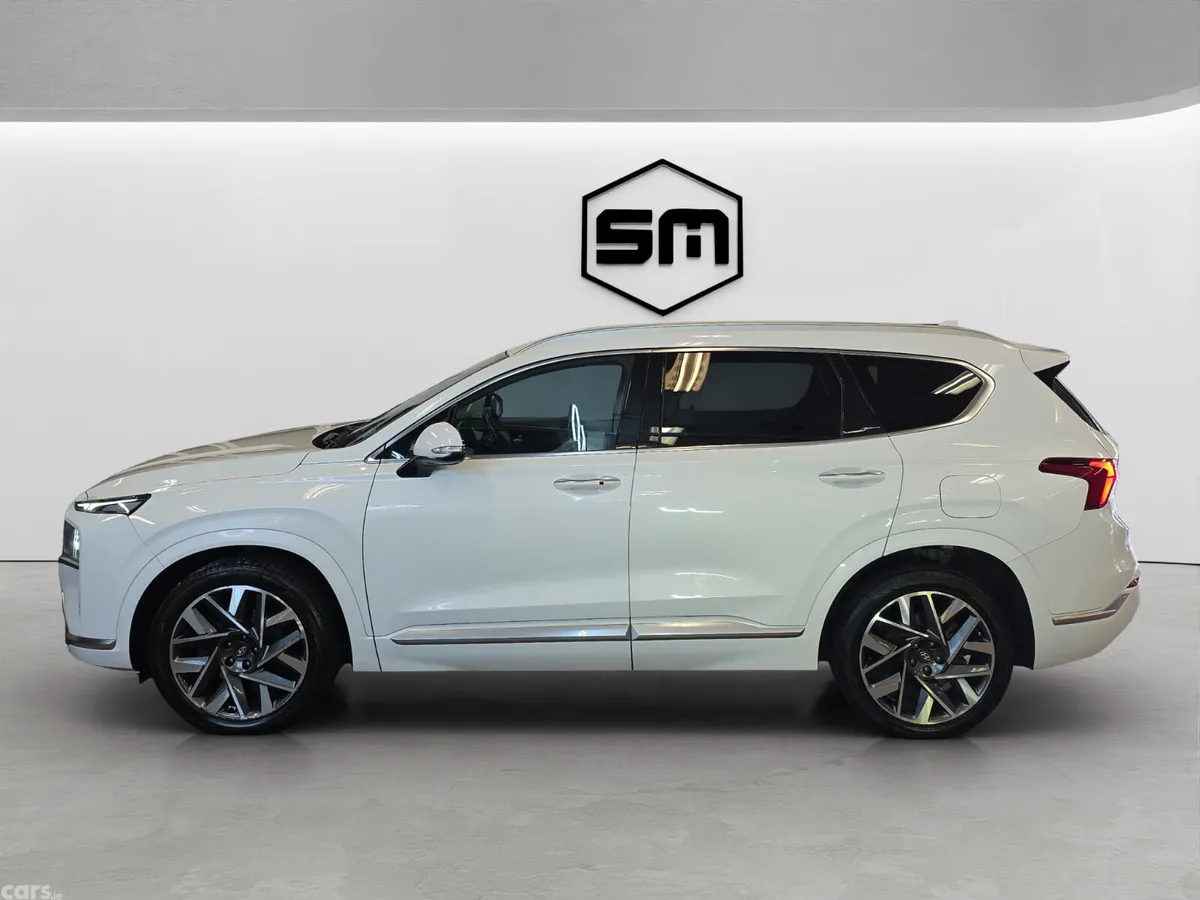 Hyundai Santa Fe SUV, Diesel, 2022, White