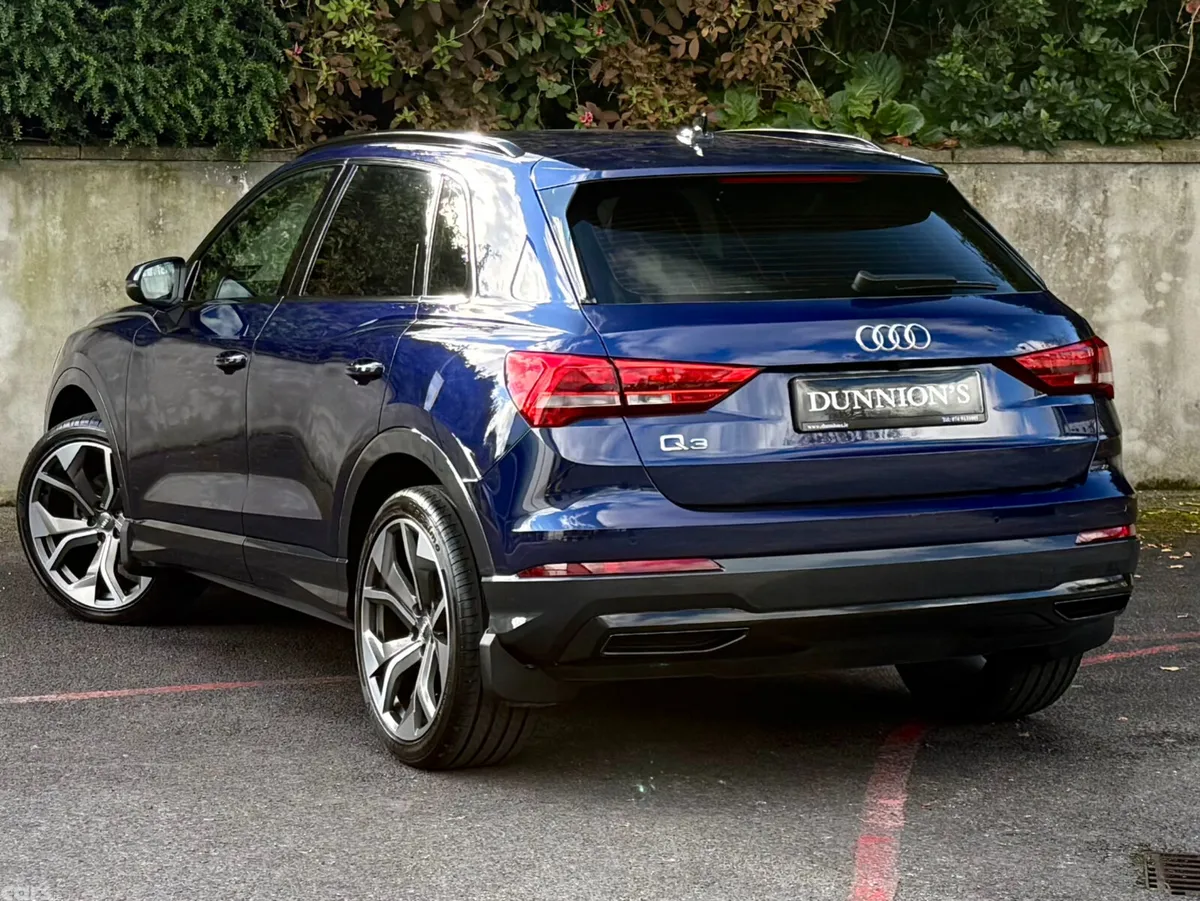 Audi Q3 SUV, Petrol, 2025, Blue